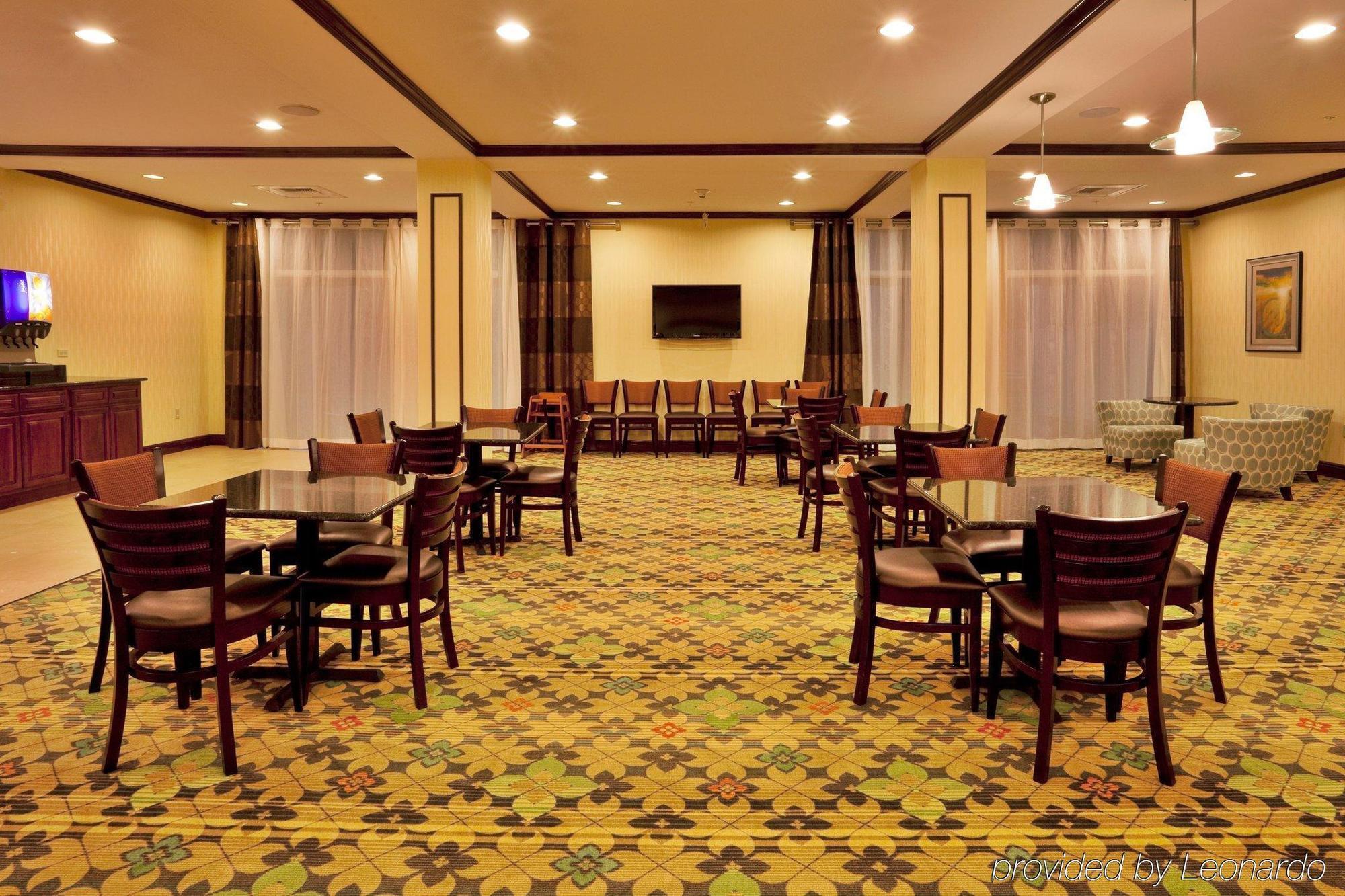 Holiday Inn Express Hotel & Suites Palm Bay, An Ihg Hotel Restaurante foto